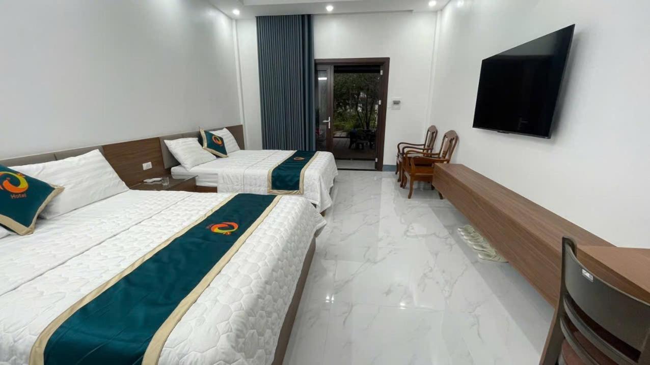 Bach Dai Dung Hotel Provinz Hà Tĩnh Exterior foto