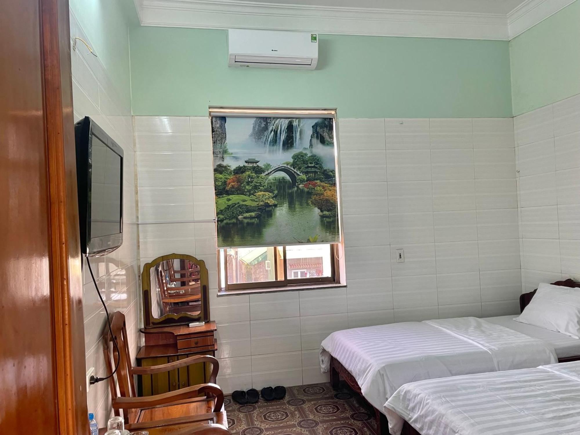 Bach Dai Dung Hotel Provinz Hà Tĩnh Exterior foto